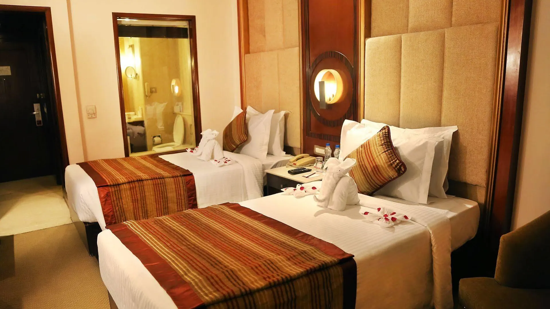 ****  The Acura, Bmk Hotel Gurgaon India