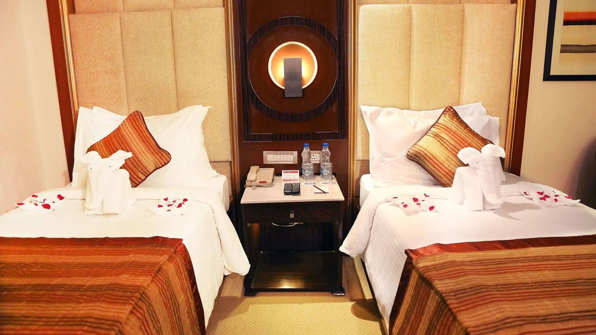 The Acura, Bmk Hotel Gurgaon